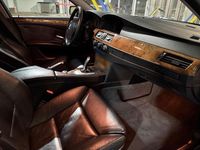 Używany BMW 520 177 KM (130 kW) 2009 Czarny Sedan/Limuzyna