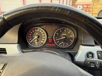 Gebraucht BMW 320 170 PS (125 kW) 2011 Schwarz Limousine