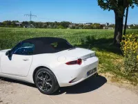 Używany Mazda MX5 Exclusive-Line 160 KM (117 kW) 2016 Biały Kabriolet