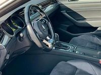 Gebraucht VW Arteon R-line 239 PS (175 kW) 2017 Weiß Kleinwagen