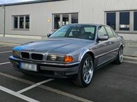 Gebraucht BMW 728 193 PS (141 kW) 1996 Grau Limousine