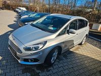 Gebraucht Ford S-MAX Titanium 190 PS (139 kW) 2019 Grau Van / Kleinbus