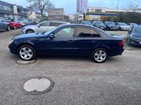 Gebraucht Mercedes E280 190 PS (139 kW) 2008 Blau Limousine