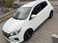 Gebraucht Mitsubishi Space Star Select 71 PS (52 kW) 2022 Weiß Kleinwagen