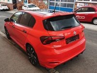 Gebraucht Fiat Tipo Sport 120 PS (88 kW) 2019 Rot Limousine