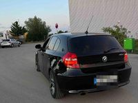 Gebraucht BMW 116 Lifestyle 116 PS (85 kW) 2009 Schwarz Kleinwagen
