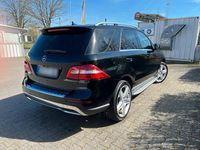 Gebraucht Mercedes ML350 306 PS (225 kW) 2012 Schwarz SUV