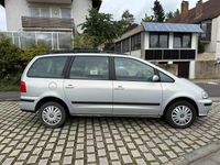 Używany Seat Alhambra 116 KM (85 kW) 2004 Szary Minivan