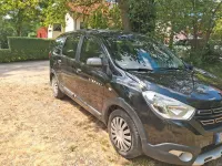 Gebraucht Dacia Lodgy Stepway 116 PS (85 kW) 2017 Schwarz Van / Kleinbus