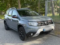 Używany Dacia Duster Extreme 131 KM (96 kW) 2022 Szary SUV
