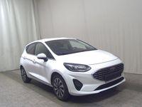 Gebraucht Ford Fiesta Titanium 125 PS (91 kW) 2022 Frost weiss Kleinwagen
