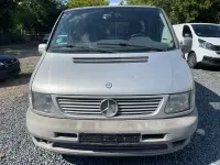 Gebraucht Mercedes V220 122 PS (89 kW) 2001 Silber Van / Kleinbus