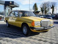 Gebraucht Mercedes E230 Classic 136 PS (100 kW) 1982 Gelb Limousine
