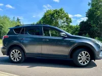 Gebraucht Toyota RAV4 Hybrid Team 197 PS (144 kW) 2018 Grau SUV