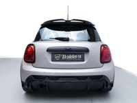 Gebraucht Mini John Cooper Works 102 PS (75 kW) 2021 Silber Kleinwagen