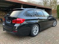 gebraucht BMW 320 320 d Sport Line Pano AHK Head-up-Displ. Xenon..