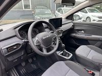 Neu Dacia Jogger Extreme 94 PS (69 kW) 2025 Grün Van / Kleinbus