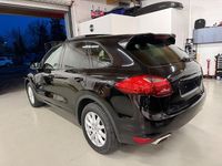 Gebraucht Porsche Cayenne 245 PS (180 kW) 2012 Schwarz SUV