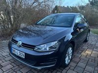 Gebraucht VW Golf VII LOUNGE 110 PS (80 kW) 2015 Grau Limousine