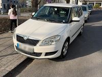 Gebraucht Skoda Fabia 75 PS (55 kW) 2010 Weiß Limousine