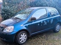 Gebraucht Toyota Yaris 85 PS (62 kW) 2001 Blau Kleinwagen