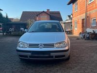 Gebraucht VW Golf IV 105 PS (77 kW) 2000 Silber Kleinwagen
