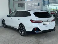 Gebraucht BMW 540 M Sport 303 PS (222 kW) 2025 Weiß Kombi