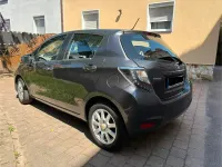 Gebraucht Toyota Yaris Life 99 PS (72 kW) 2014 Grau Kleinwagen