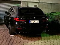gebraucht BMW 530 d Touring M-Paket Carbonschwarz Scheckheft