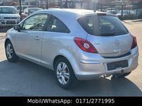 Gebraucht Opel Corsa Satellite 87 PS (63 kW) 2011 Silber Kleinwagen