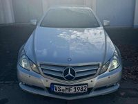 Gebraucht Mercedes E220 Avantgarde 170 PS (125 kW) 2010 Silber Coupé