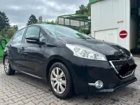 Gebraucht Peugeot 208 82 PS (60 kW) 2014 Kleinwagen