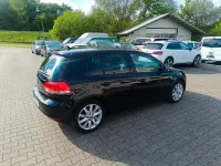 Używany VW Golf VII Match 105 KM (77 kW) 2012 Czarny Sedan/Limuzyna