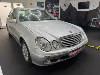 Gebraucht Mercedes E240 Avantgarde 177 PS (130 kW) 2002 Silber Limousine