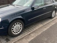 Usata Mercedes E240 2004 Blu Berlina