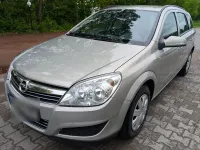 Gebraucht Opel Astra 90 PS (66 kW) 2008 Silber Kombi