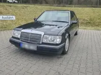 Gebraucht Mercedes E300 180 PS (132 kW) 1991 Schwarz Limousine