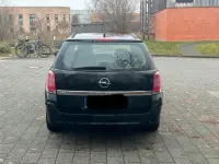 Gebraucht Opel Astra 90 PS (66 kW) 2005 Schwarz Kombi