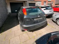 Gebraucht Ford Focus 101 PS (74 kW) 2001 Schwarz Limousine