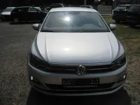 Gebraucht VW Polo Highline 95 PS (69 kW) 2018 Reflexsilber metallic Kleinwagen