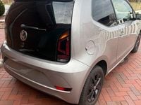 Gebraucht VW up! 60 PS (44 kW) 2018 Silber Kleinwagen