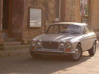 Używany Jaguar XJ6 181 KM (133 kW) 1972 Szary Sedan/Limuzyna