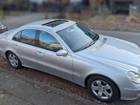 Gebraucht Mercedes E200 Avantgarde 163 PS (119 kW) 2004 Silber Limousine