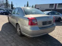 Gebraucht Toyota Avensis Sol 147 PS (108 kW) 2007 Grün Limousine