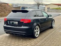 Gebraucht Audi A3 S-Line 140 PS (102 kW) 2011 Schwarz Kleinwagen