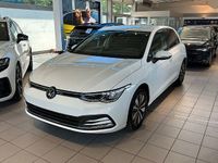 Gebraucht VW Golf VIII Life 110 PS (80 kW) 2024 Weiß Limousine