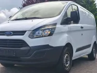 Gebraucht Ford Transit Custom 101 PS (74 kW) 2016 Frostweiß Van / Kleinbus