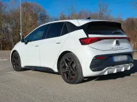 Używany Cupra Born 169 kW (231 KM) 2023 Biały Hatchback