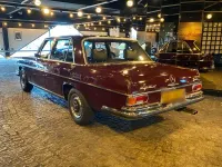 Gebraucht Mercedes 300 250 PS (183 kW) 1972 Rot Limousine