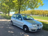 Gebraucht VW Polo Edition 60 PS (44 kW) 2000 Silber Limousine